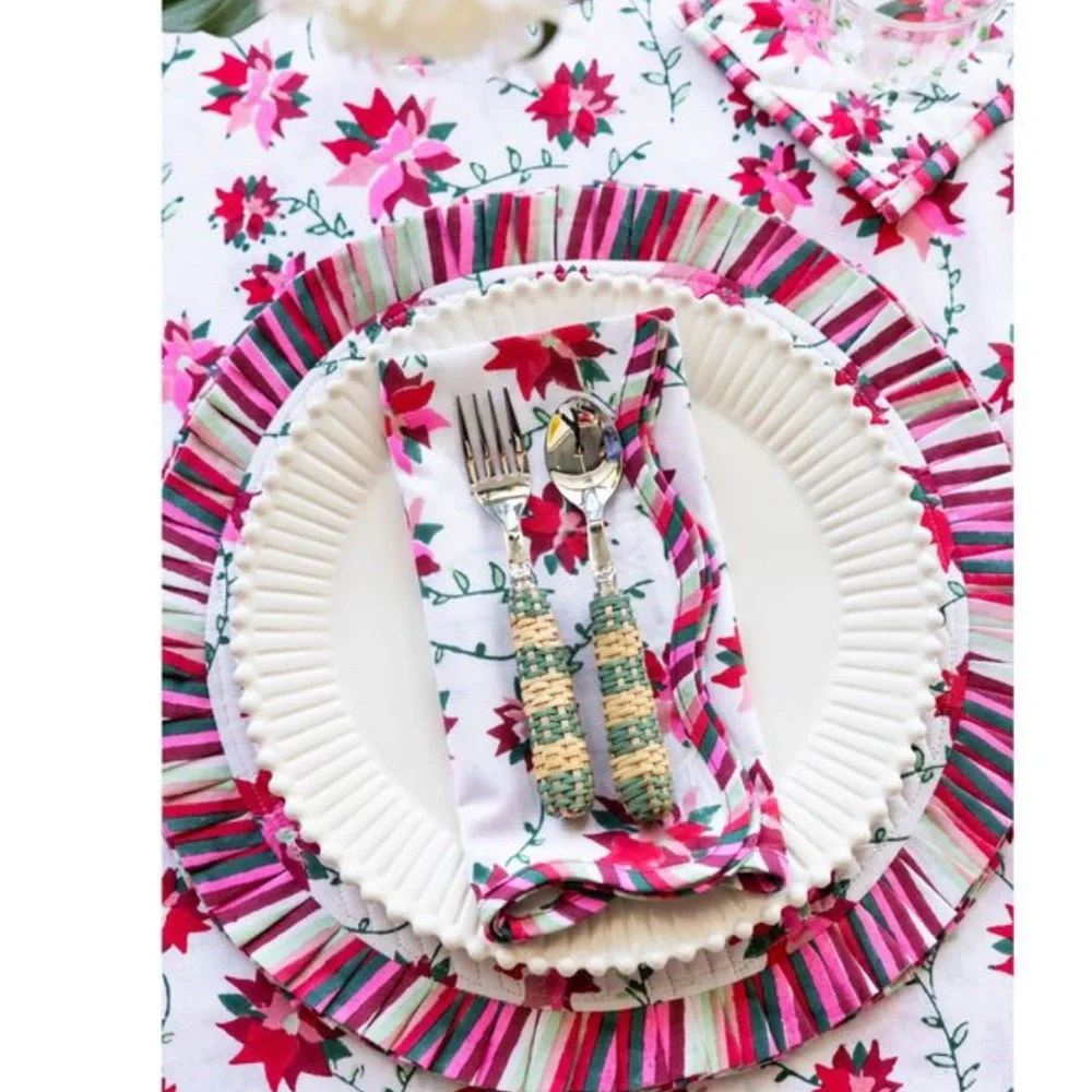 New Anthropologie FURBISH STUDIO Poinsettia Tea Towels Set Of 2 Christmas White